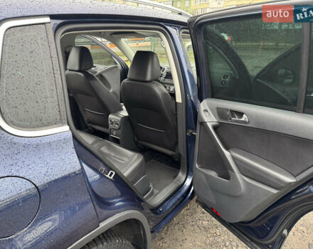 Синий Фольксваген Тигуан, объемом двигателя 1.98 л и пробегом 203 тыс. км за 12000 $, фото 31 на Automoto.ua