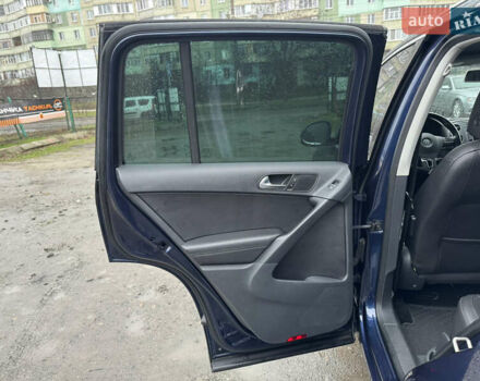 Синий Фольксваген Тигуан, объемом двигателя 1.98 л и пробегом 203 тыс. км за 12000 $, фото 19 на Automoto.ua