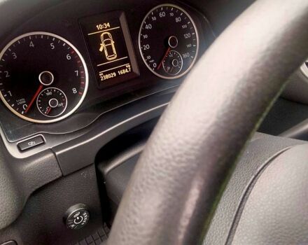 Синий Фольксваген Тигуан, объемом двигателя 2 л и пробегом 230 тыс. км за 11800 $, фото 2 на Automoto.ua