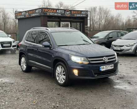 Синий Фольксваген Тигуан, объемом двигателя 1.98 л и пробегом 203 тыс. км за 12000 $, фото 1 на Automoto.ua