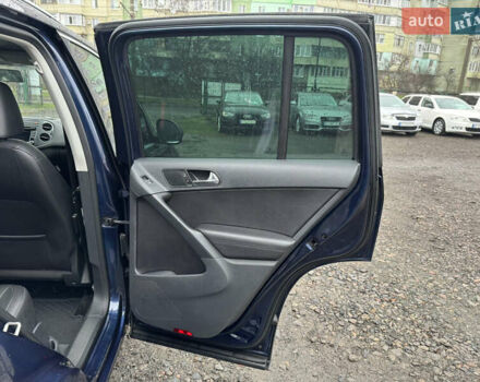 Синий Фольксваген Тигуан, объемом двигателя 1.98 л и пробегом 203 тыс. км за 12000 $, фото 20 на Automoto.ua