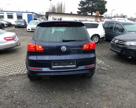 Синий Фольксваген Тигуан, объемом двигателя 2 л и пробегом 180 тыс. км за 5800 $, фото 15 на Automoto.ua