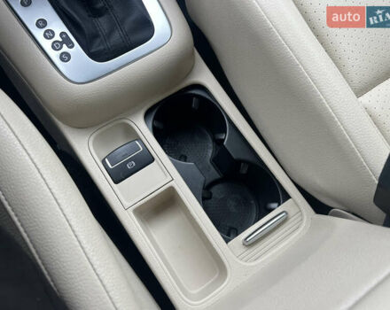 Синий Фольксваген Тигуан, объемом двигателя 1.98 л и пробегом 167 тыс. км за 12300 $, фото 31 на Automoto.ua