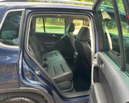 Синій Фольксваген Тігуан, об'ємом двигуна 2 л та пробігом 82 тис. км за 4200 $, фото 14 на Automoto.ua