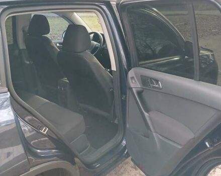 Синій Фольксваген Тігуан, об'ємом двигуна 1.98 л та пробігом 200 тис. км за 11500 $, фото 7 на Automoto.ua