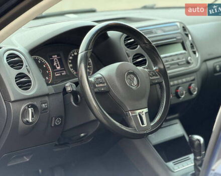 Синий Фольксваген Тигуан, объемом двигателя 2 л и пробегом 170 тыс. км за 10200 $, фото 11 на Automoto.ua