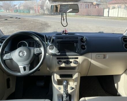 Синий Фольксваген Тигуан, объемом двигателя 2 л и пробегом 203 тыс. км за 13700 $, фото 4 на Automoto.ua