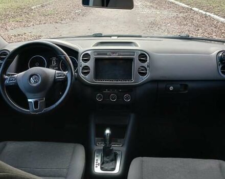 Синій Фольксваген Тігуан, об'ємом двигуна 1.98 л та пробігом 200 тис. км за 11500 $, фото 8 на Automoto.ua