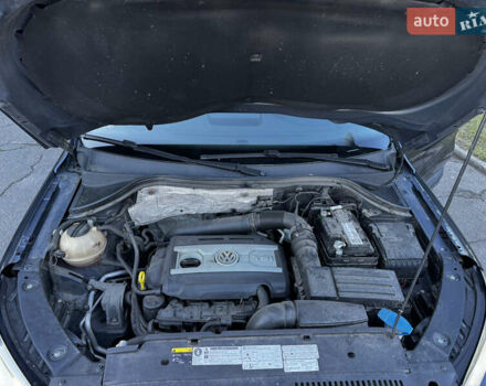 Синий Фольксваген Тигуан, объемом двигателя 2 л и пробегом 252 тыс. км за 9800 $, фото 27 на Automoto.ua