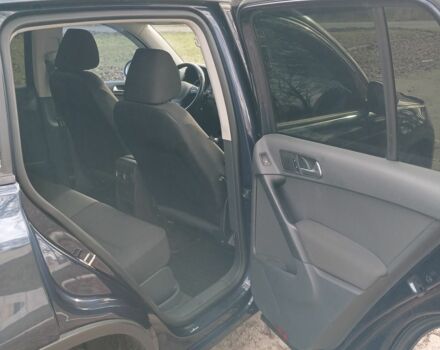 Синий Фольксваген Тигуан, объемом двигателя 2 л и пробегом 200 тыс. км за 11500 $, фото 7 на Automoto.ua