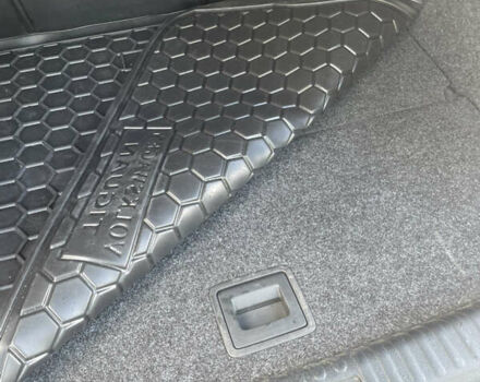 Синий Фольксваген Тигуан, объемом двигателя 1.98 л и пробегом 137 тыс. км за 12000 $, фото 8 на Automoto.ua