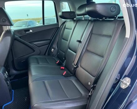 Синий Фольксваген Тигуан, объемом двигателя 2 л и пробегом 122 тыс. км за 14990 $, фото 30 на Automoto.ua