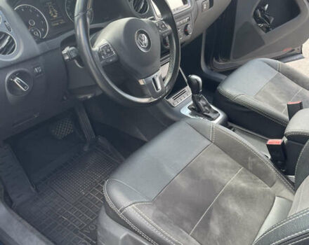 Синий Фольксваген Тигуан, объемом двигателя 1.98 л и пробегом 137 тыс. км за 12000 $, фото 15 на Automoto.ua