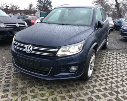 Синий Фольксваген Тигуан, объемом двигателя 2 л и пробегом 180 тыс. км за 5800 $, фото 1 на Automoto.ua