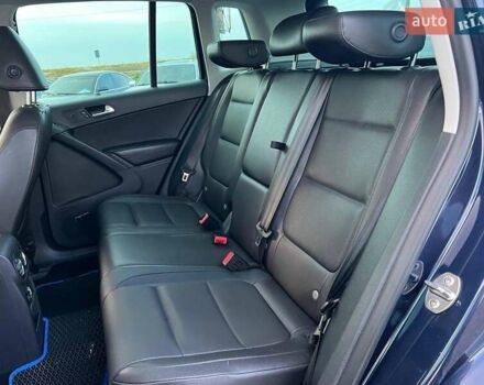 Синий Фольксваген Тигуан, объемом двигателя 2 л и пробегом 122 тыс. км за 14990 $, фото 30 на Automoto.ua