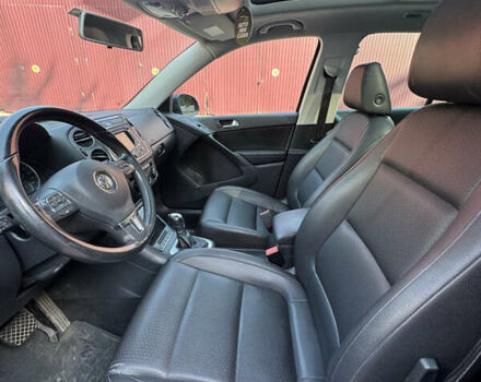 Синий Фольксваген Тигуан, объемом двигателя 1.98 л и пробегом 149 тыс. км за 12000 $, фото 8 на Automoto.ua