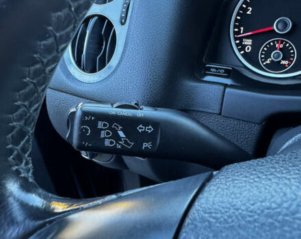 Синий Фольксваген Тигуан, объемом двигателя 2 л и пробегом 252 тыс. км за 9800 $, фото 15 на Automoto.ua