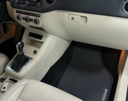 Синий Фольксваген Тигуан, объемом двигателя 1.98 л и пробегом 133 тыс. км за 13500 $, фото 30 на Automoto.ua