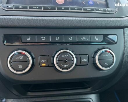 Синий Фольксваген Тигуан, объемом двигателя 2 л и пробегом 122 тыс. км за 14990 $, фото 24 на Automoto.ua