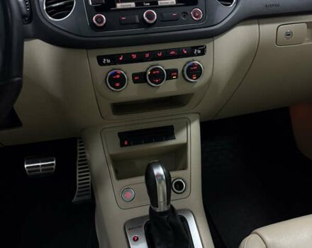 Синий Фольксваген Тигуан, объемом двигателя 1.98 л и пробегом 133 тыс. км за 13500 $, фото 29 на Automoto.ua