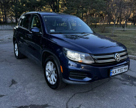 Синий Фольксваген Тигуан, объемом двигателя 2 л и пробегом 252 тыс. км за 9800 $, фото 1 на Automoto.ua