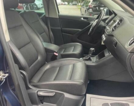 Синій Фольксваген Тігуан, об'ємом двигуна 2 л та пробігом 87 тис. км за 8500 $, фото 7 на Automoto.ua