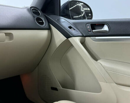 Синий Фольксваген Тигуан, объемом двигателя 1.98 л и пробегом 133 тыс. км за 13500 $, фото 26 на Automoto.ua