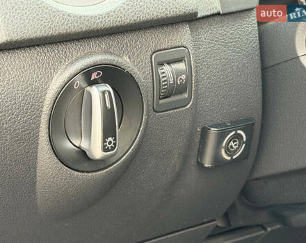 Синий Фольксваген Тигуан, объемом двигателя 2 л и пробегом 170 тыс. км за 10700 $, фото 12 на Automoto.ua