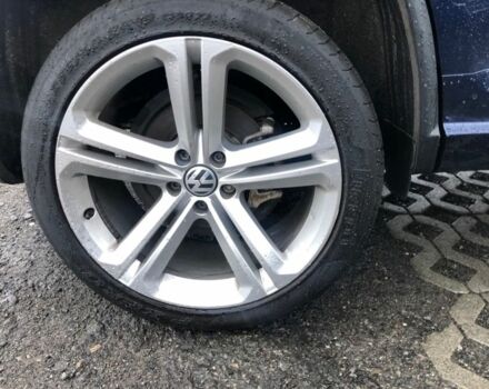 Синий Фольксваген Тигуан, объемом двигателя 2 л и пробегом 180 тыс. км за 5800 $, фото 5 на Automoto.ua