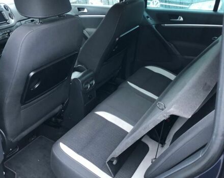 Синий Фольксваген Тигуан, объемом двигателя 2 л и пробегом 180 тыс. км за 5800 $, фото 11 на Automoto.ua