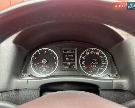 Синий Фольксваген Тигуан, объемом двигателя 2 л и пробегом 219 тыс. км за 12000 $, фото 12 на Automoto.ua