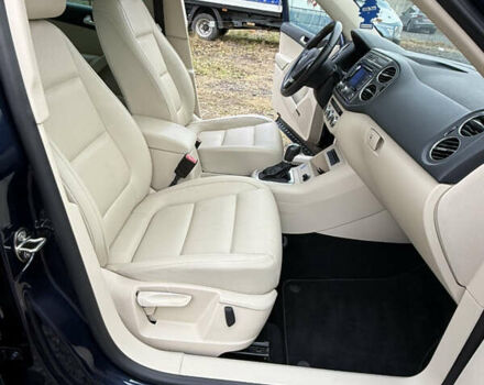 Синий Фольксваген Тигуан, объемом двигателя 1.98 л и пробегом 203 тыс. км за 12800 $, фото 30 на Automoto.ua