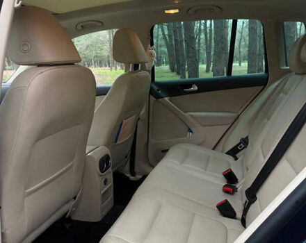 Синій Фольксваген Тігуан, об'ємом двигуна 1.98 л та пробігом 110 тис. км за 13700 $, фото 8 на Automoto.ua