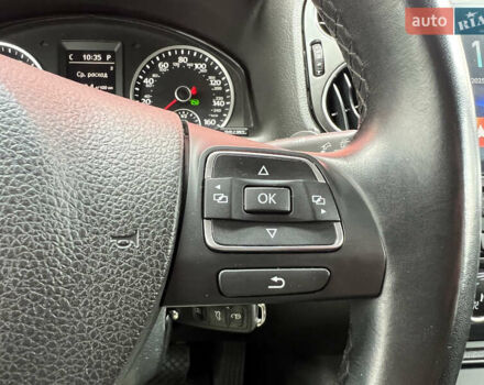 Синий Фольксваген Тигуан, объемом двигателя 2 л и пробегом 219 тыс. км за 12000 $, фото 17 на Automoto.ua