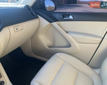 Синий Фольксваген Тигуан, объемом двигателя 1.98 л и пробегом 288 тыс. км за 11500 $, фото 1 на Automoto.ua