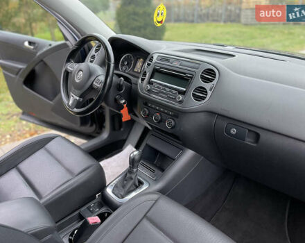 Синий Фольксваген Тигуан, объемом двигателя 2 л и пробегом 165 тыс. км за 11500 $, фото 18 на Automoto.ua