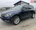 Синий Фольксваген Тигуан, объемом двигателя 2 л и пробегом 165 тыс. км за 11500 $, фото 2 на Automoto.ua