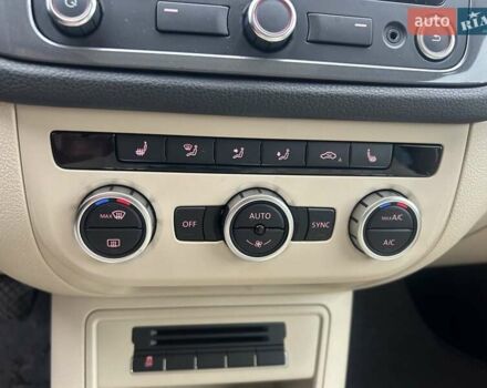 Синий Фольксваген Тигуан, объемом двигателя 2 л и пробегом 299 тыс. км за 12950 $, фото 17 на Automoto.ua