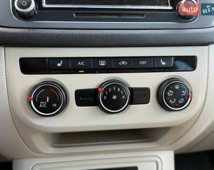 Синий Фольксваген Тигуан, объемом двигателя 2 л и пробегом 238 тыс. км за 12999 $, фото 49 на Automoto.ua