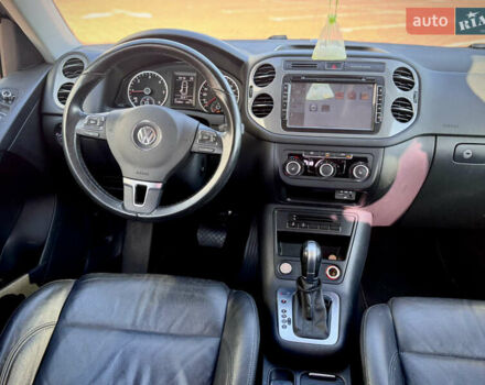 Синий Фольксваген Тигуан, объемом двигателя 2 л и пробегом 121 тыс. км за 16800 $, фото 46 на Automoto.ua