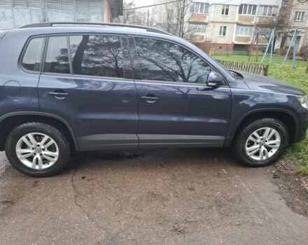 Синій Фольксваген Тігуан, об'ємом двигуна 2 л та пробігом 208 тис. км за 13500 $, фото 3 на Automoto.ua