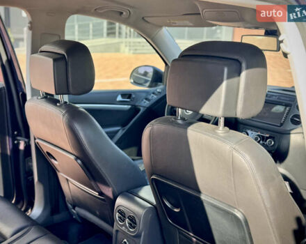 Синий Фольксваген Тигуан, объемом двигателя 2 л и пробегом 121 тыс. км за 16800 $, фото 54 на Automoto.ua