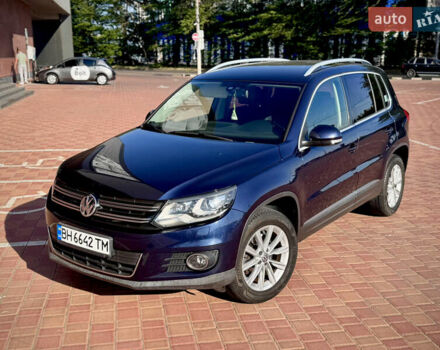 Синий Фольксваген Тигуан, объемом двигателя 2 л и пробегом 121 тыс. км за 16800 $, фото 4 на Automoto.ua