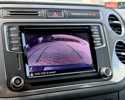 Синій Фольксваген Тігуан, об'ємом двигуна 0 л та пробігом 78 тис. км за 14400 $, фото 16 на Automoto.ua