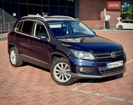 Синий Фольксваген Тигуан, объемом двигателя 2 л и пробегом 121 тыс. км за 16800 $, фото 1 на Automoto.ua