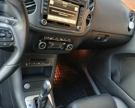 Синий Фольксваген Тигуан, объемом двигателя 2 л и пробегом 174 тыс. км за 8500 $, фото 11 на Automoto.ua