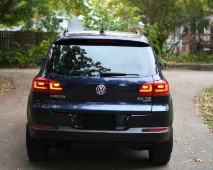 Синій Фольксваген Тігуан, об'ємом двигуна 2 л та пробігом 77 тис. км за 7700 $, фото 4 на Automoto.ua