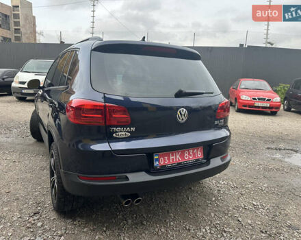 Синій Фольксваген Тігуан, об'ємом двигуна 2 л та пробігом 139 тис. км за 13500 $, фото 13 на Automoto.ua