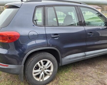 Синий Фольксваген Тигуан, объемом двигателя 2 л и пробегом 160 тыс. км за 12500 $, фото 2 на Automoto.ua