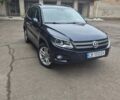Синий Фольксваген Тигуан, объемом двигателя 1.98 л и пробегом 143 тыс. км за 15000 $, фото 4 на Automoto.ua